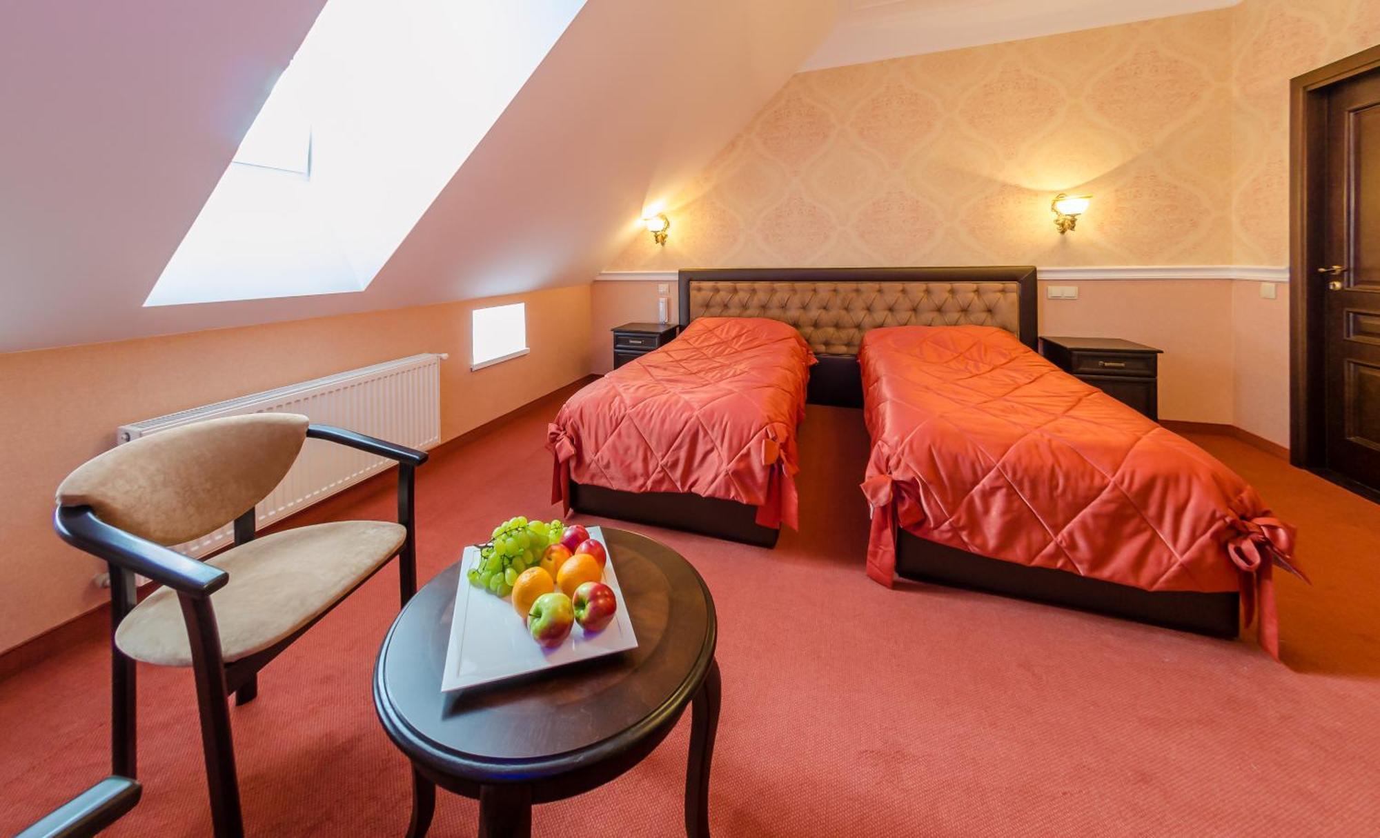 Franz Hotel&Restaurant Ивано-Франковск Экстерьер фото